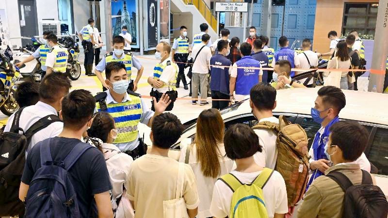 Pada Hari Rekrutmen Pihak Kepolisian Hong Kong Pada Tanggal 29 Agustus 2021 Sebanyak 1066 Orang Yang Hadir, 411 Orang Di Antaranya Langsung Mengikuti Ujian