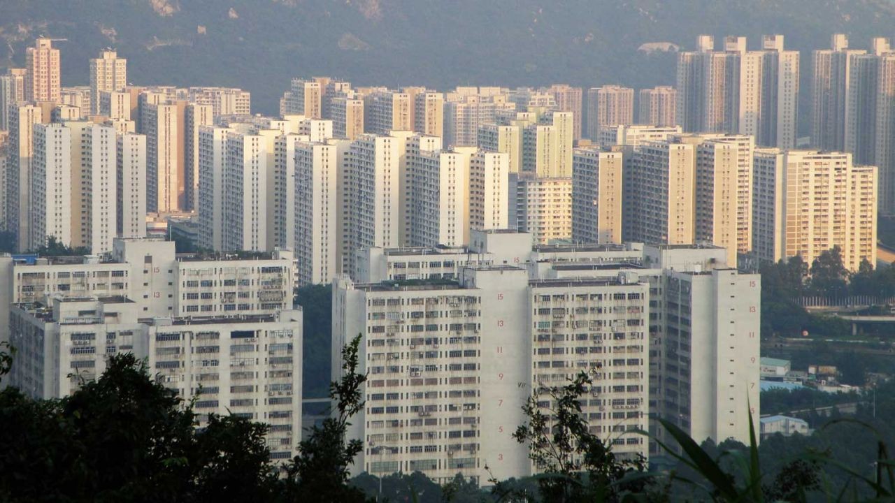 Pemerintah Hong Kong Memutuskan Segera Mengevakuasi Penduduk Lantai 8 Oi Fai House Block 2 Yau Oi Estate Tuen Mun